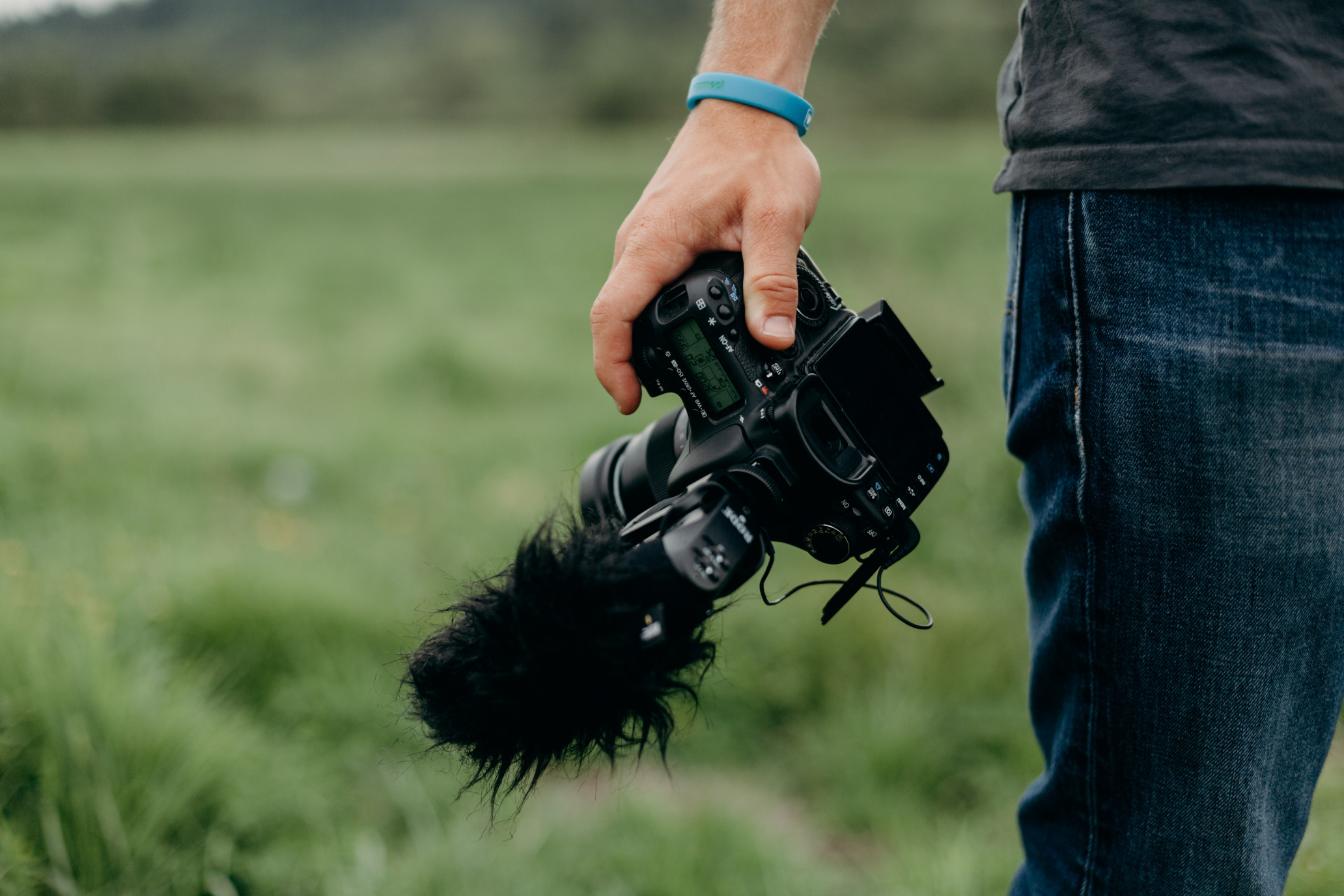 dslr videographer windscreen